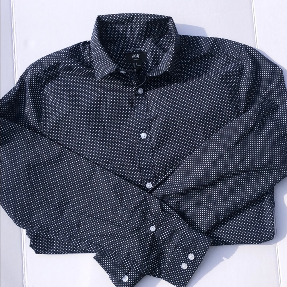 H&M Slim Fit Mens  Shirt size Med.
